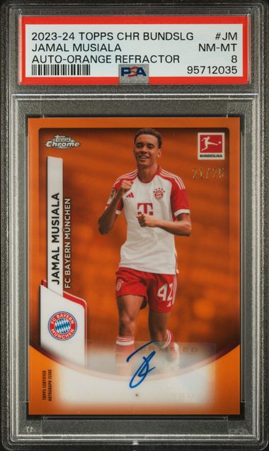 2023-24 TOPPS CHROME BUNDESLIGA AUTOGRAPHS JAMAL MUSIALA AUTO-ORANGE REFRACTOR #JM PSA NM-MT 8