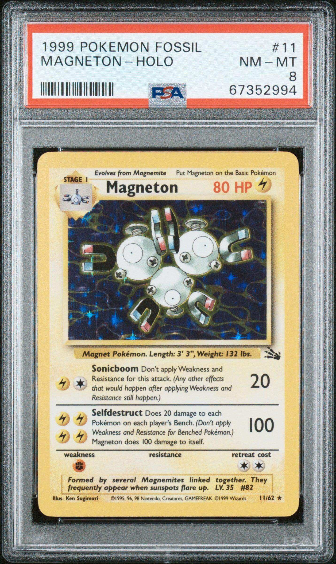 PokéMon TCG Magneton #11 PSA 8